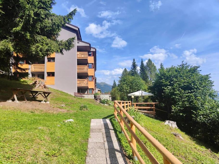 Appartamento Sulle Piste Folgarida Exteriér fotografie